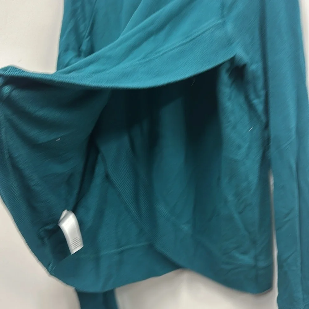 Athleta girl real long sleeve open back top L